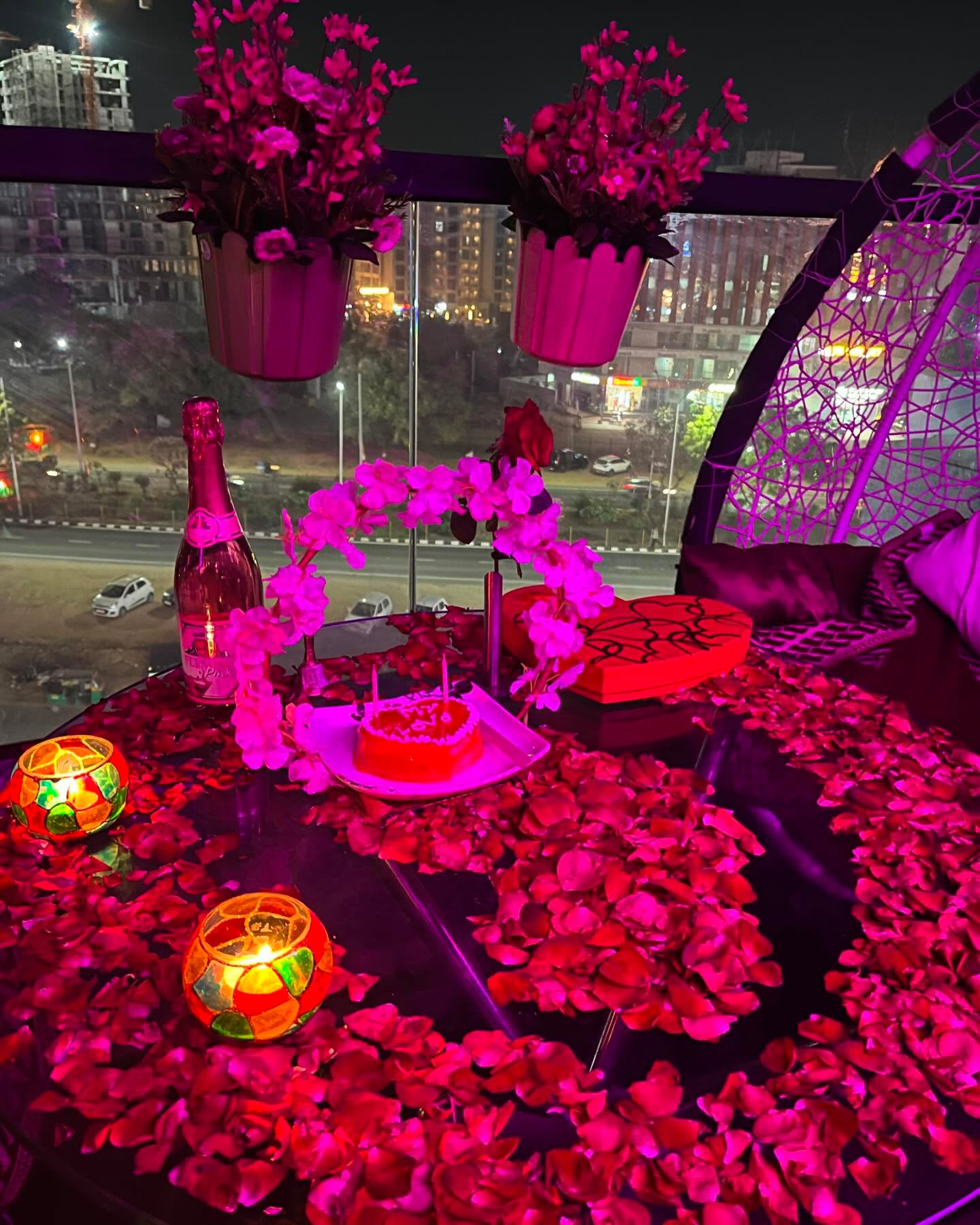 Candle light date n dinner Gandhinagar Facebook ad