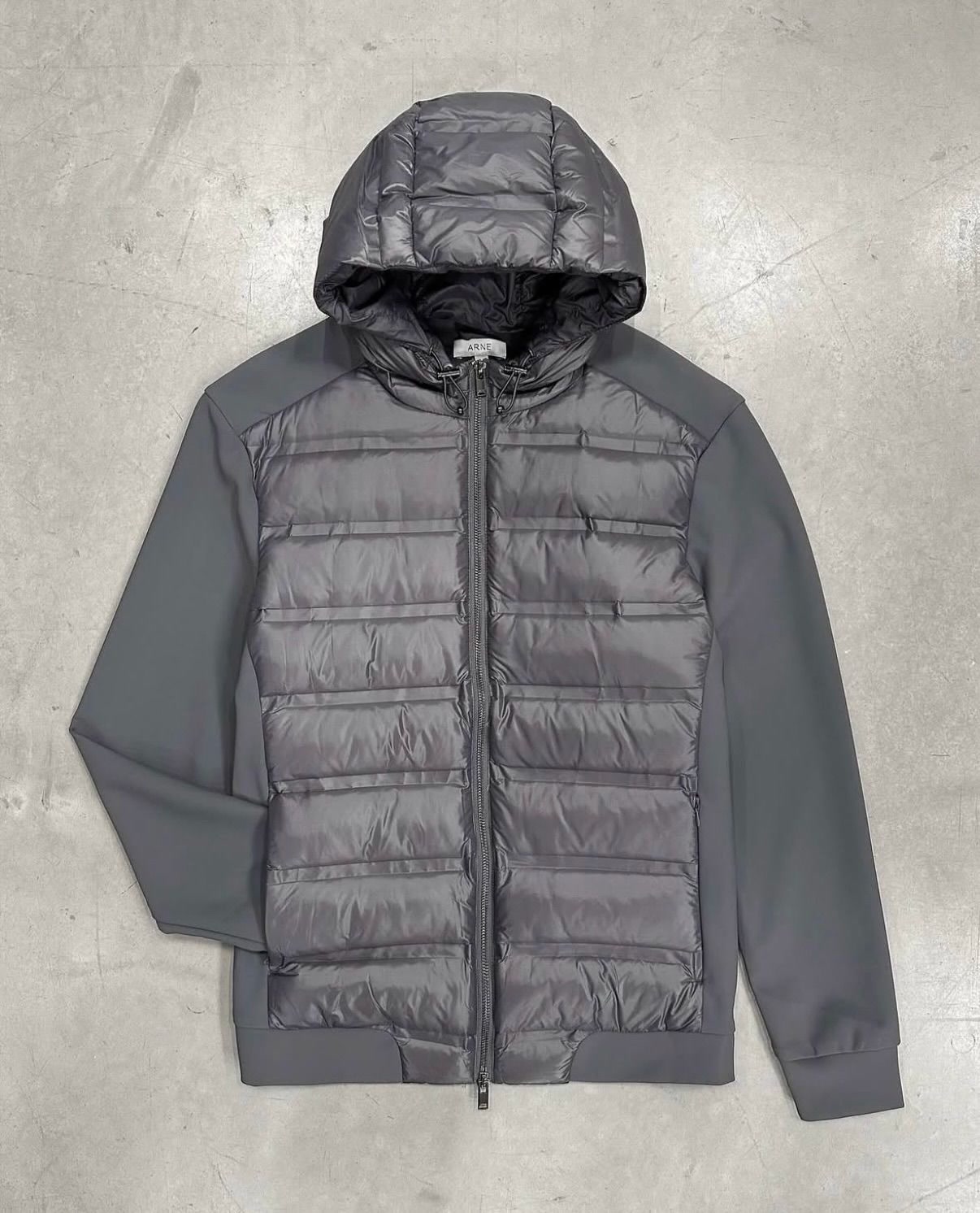 Arne Facebook ad: Hybrid Puffer Jackets across five colourways finally…