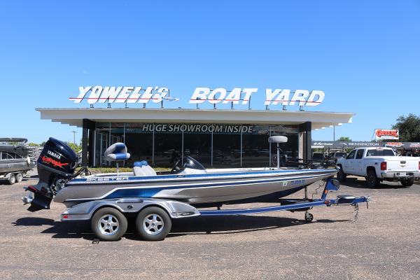 Boat Trader Facebook ad
