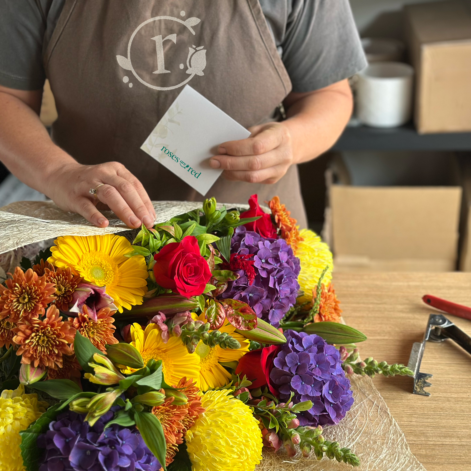 Roses Are Red Ltd Facebook ad: Flower Delivery in Auckland