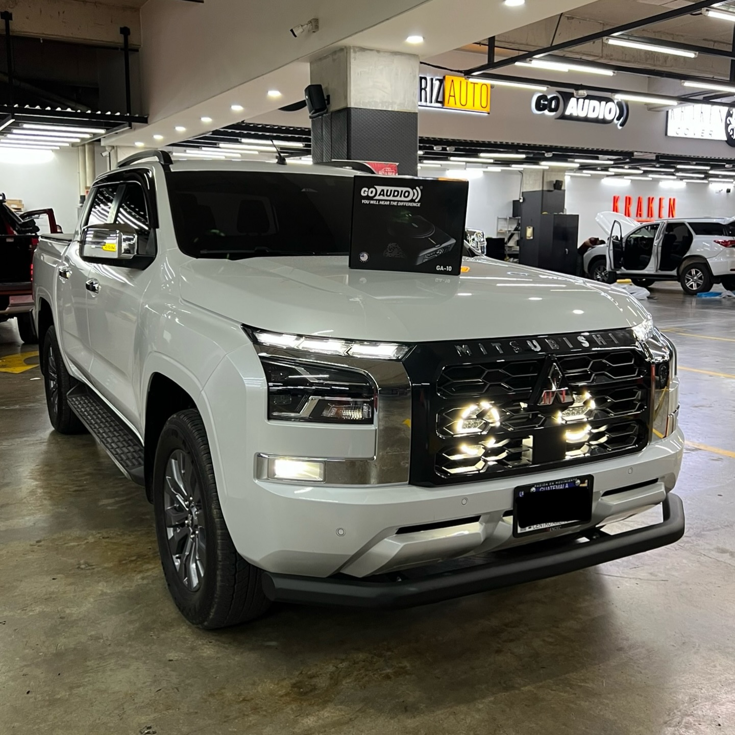 Kraken Accesorios Facebook ad: Mitsubishi L200 2026 accesorizado en La Casa del…