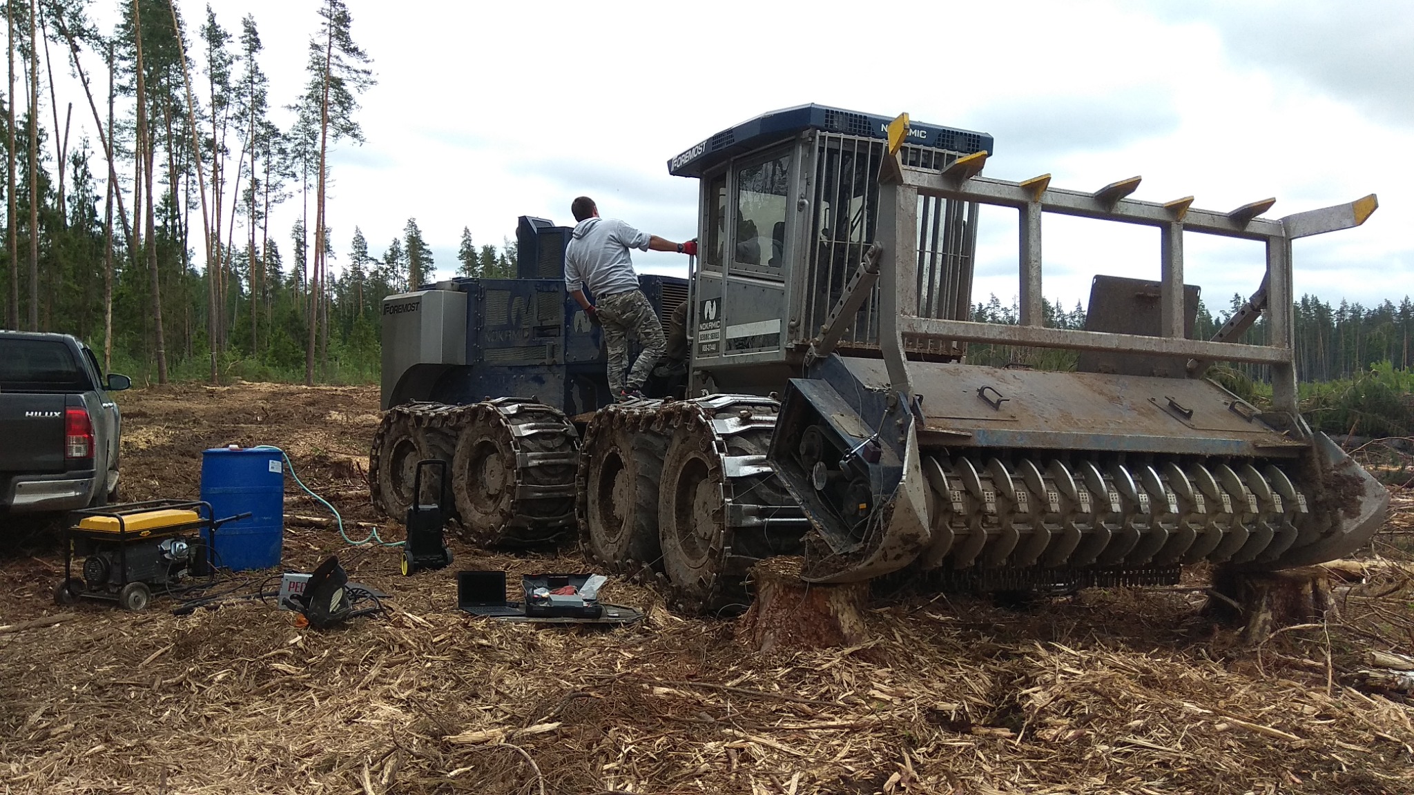 Portable balancer, vibration analyzer "Balanset" Facebook ad