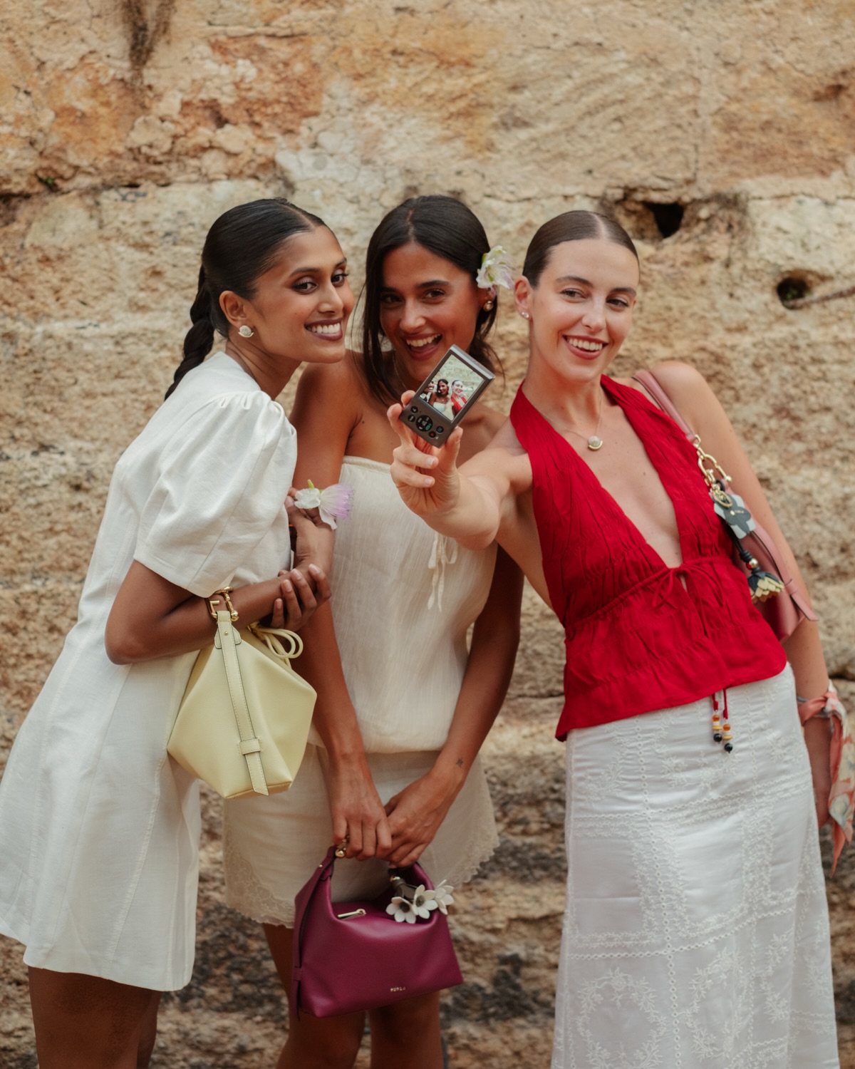 Furla Facebook ad