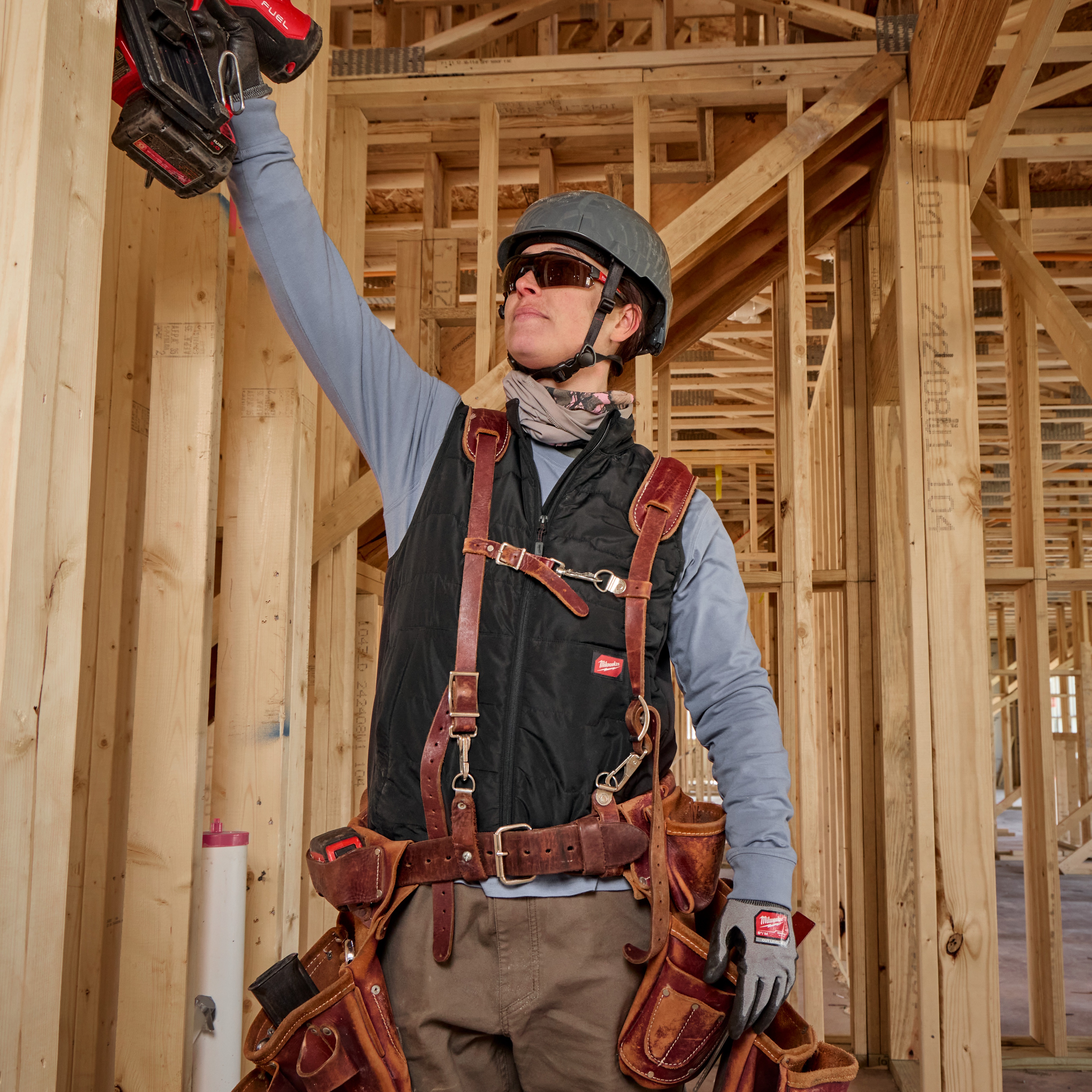 Milwaukee Tool Facebook ad: ✓ Engineered To Move Freely On The Job