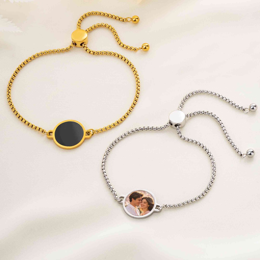 Getnamenecklace Facebook ad: Personalized Heat-Activated Hidden Photo Adjustable…