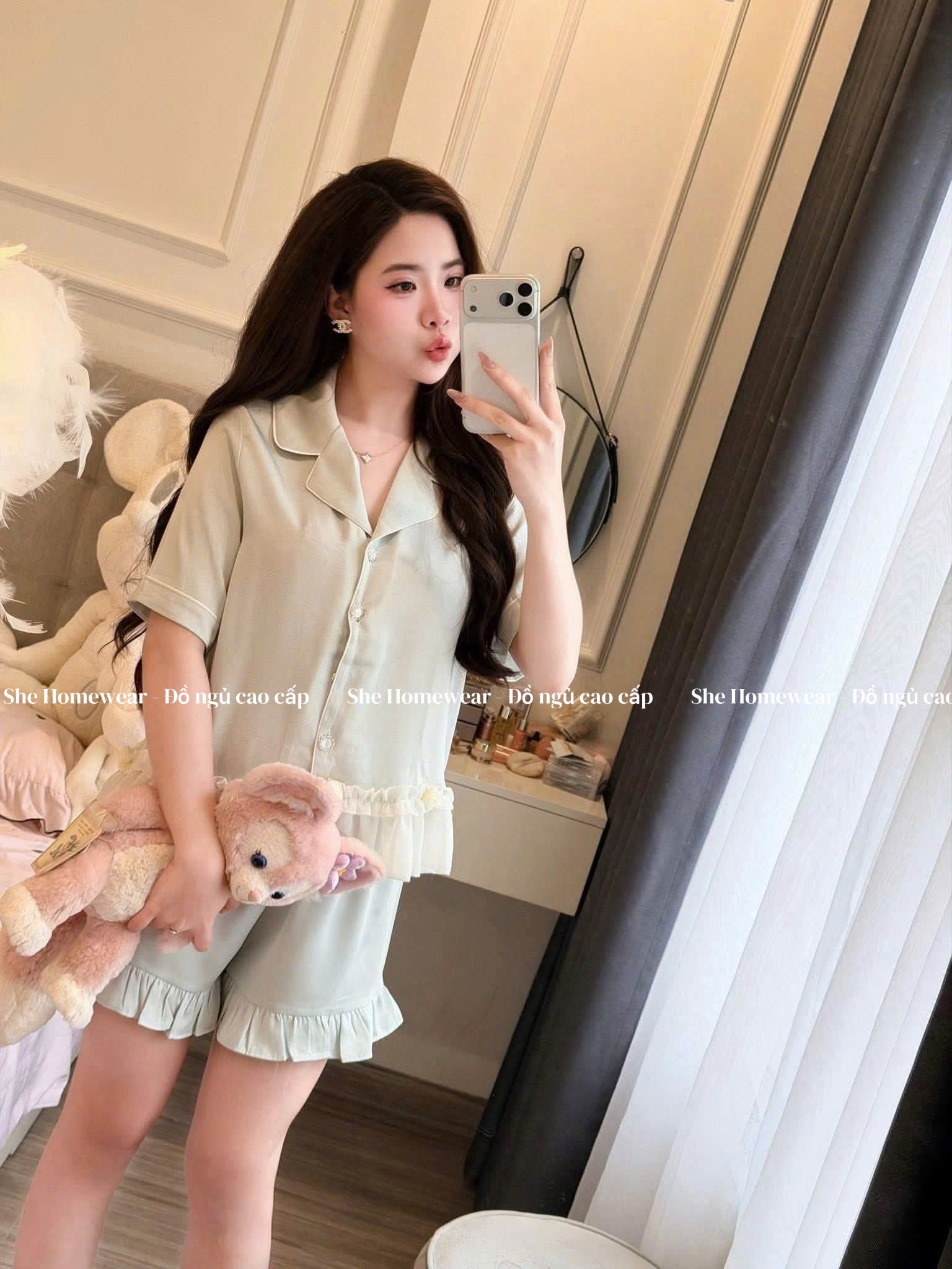 She Homewear - Đồ Ngủ Cao Cấp Facebook ad
