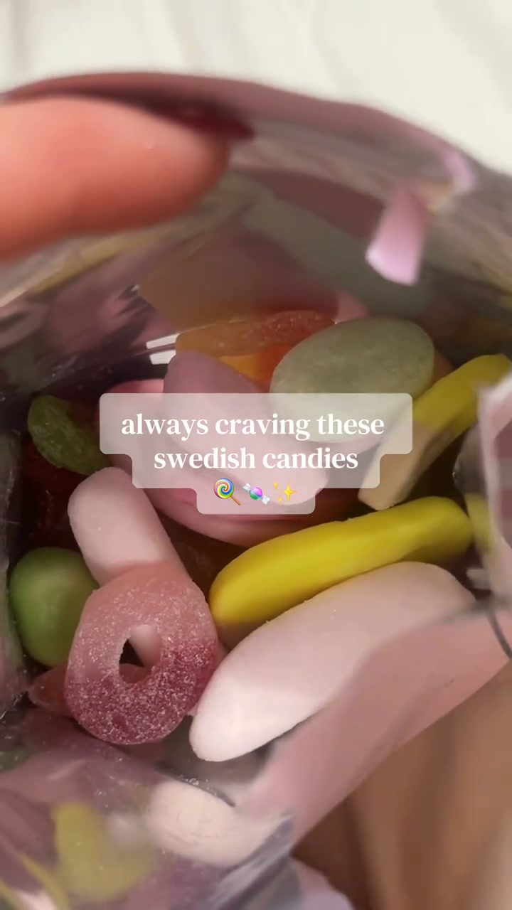 ScandyCandy Facebook ad: Once You Try, There's No Going Back