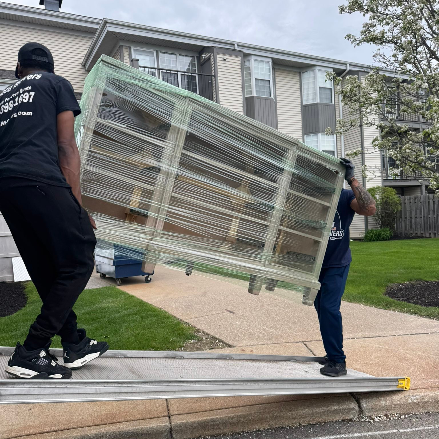 Alpaca Moving Services Inc Facebook ad: Full-Service Movers, From antiques to artwork, we move it…