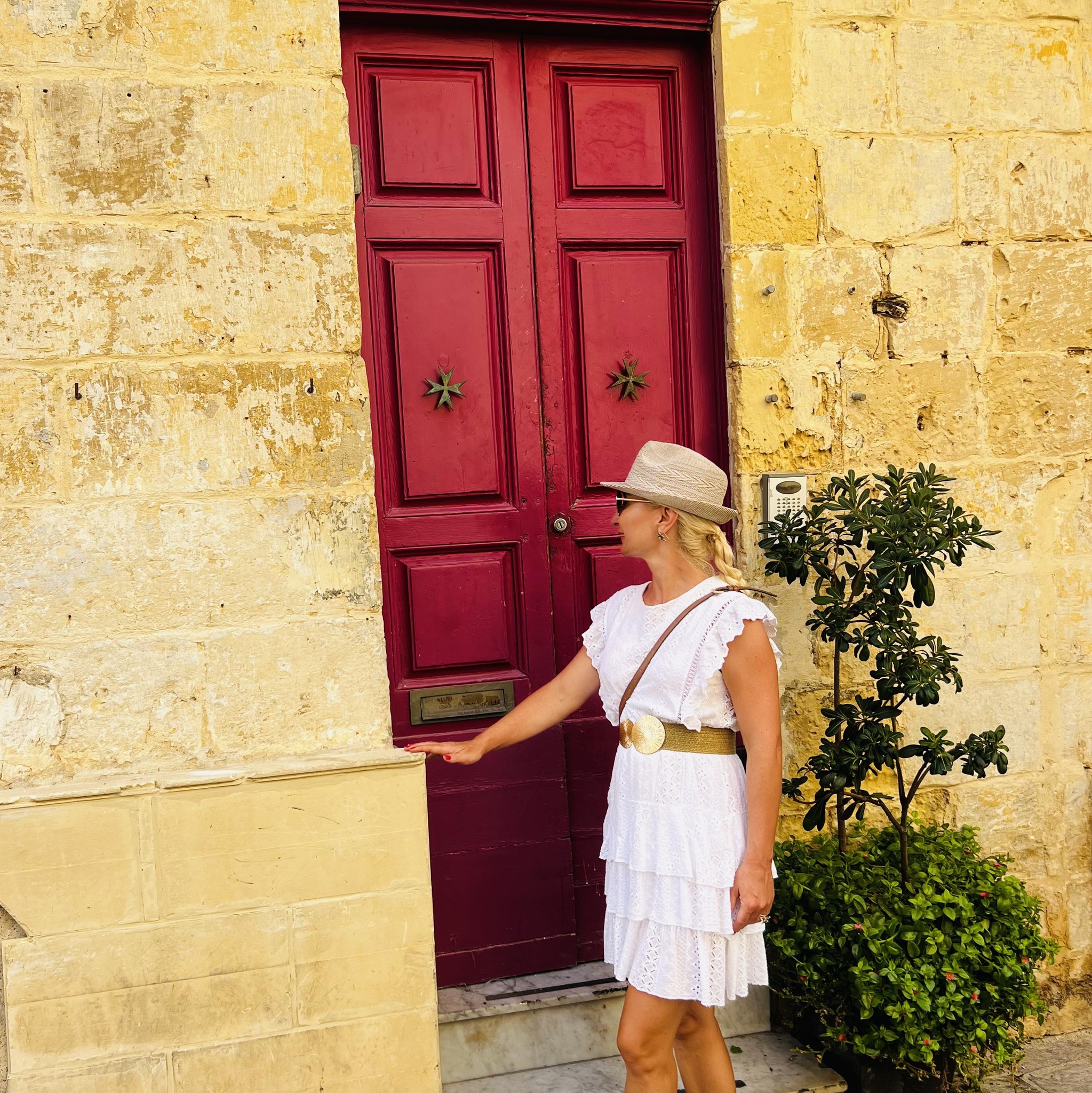 MALTA travel GUIDE Facebook ad: STRONA GŁÓWNA