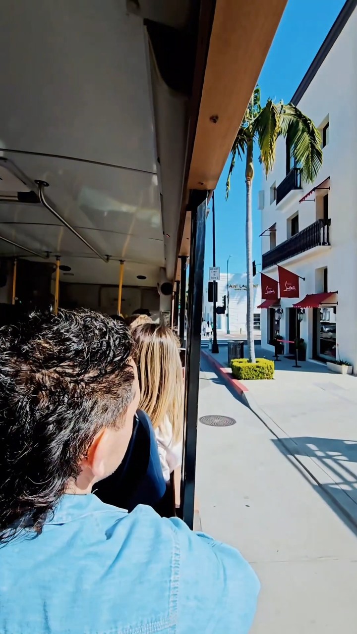 Hollywood City Tours Facebook ad: Your Hollywood moment starts now