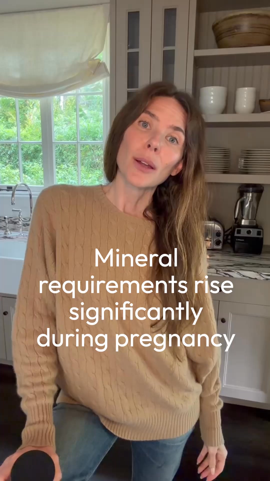 Moon Juice Facebook ad: Safe for pregnancy