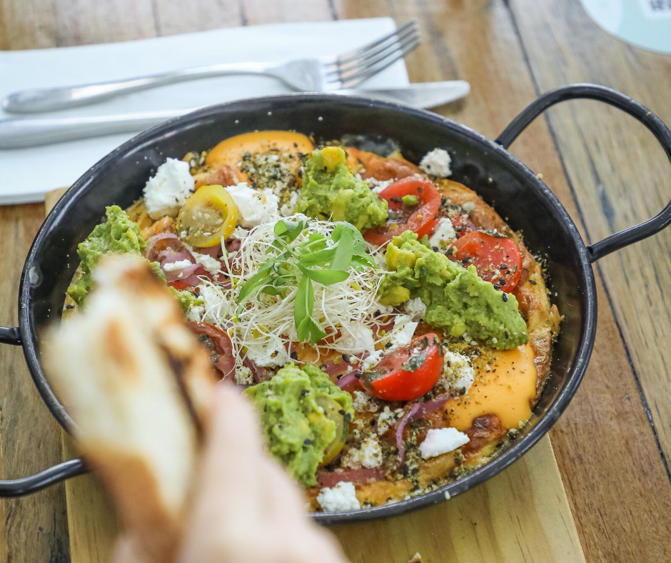 Alma Surfers Paradise Facebook ad: There are mornings… and then there are Alma…