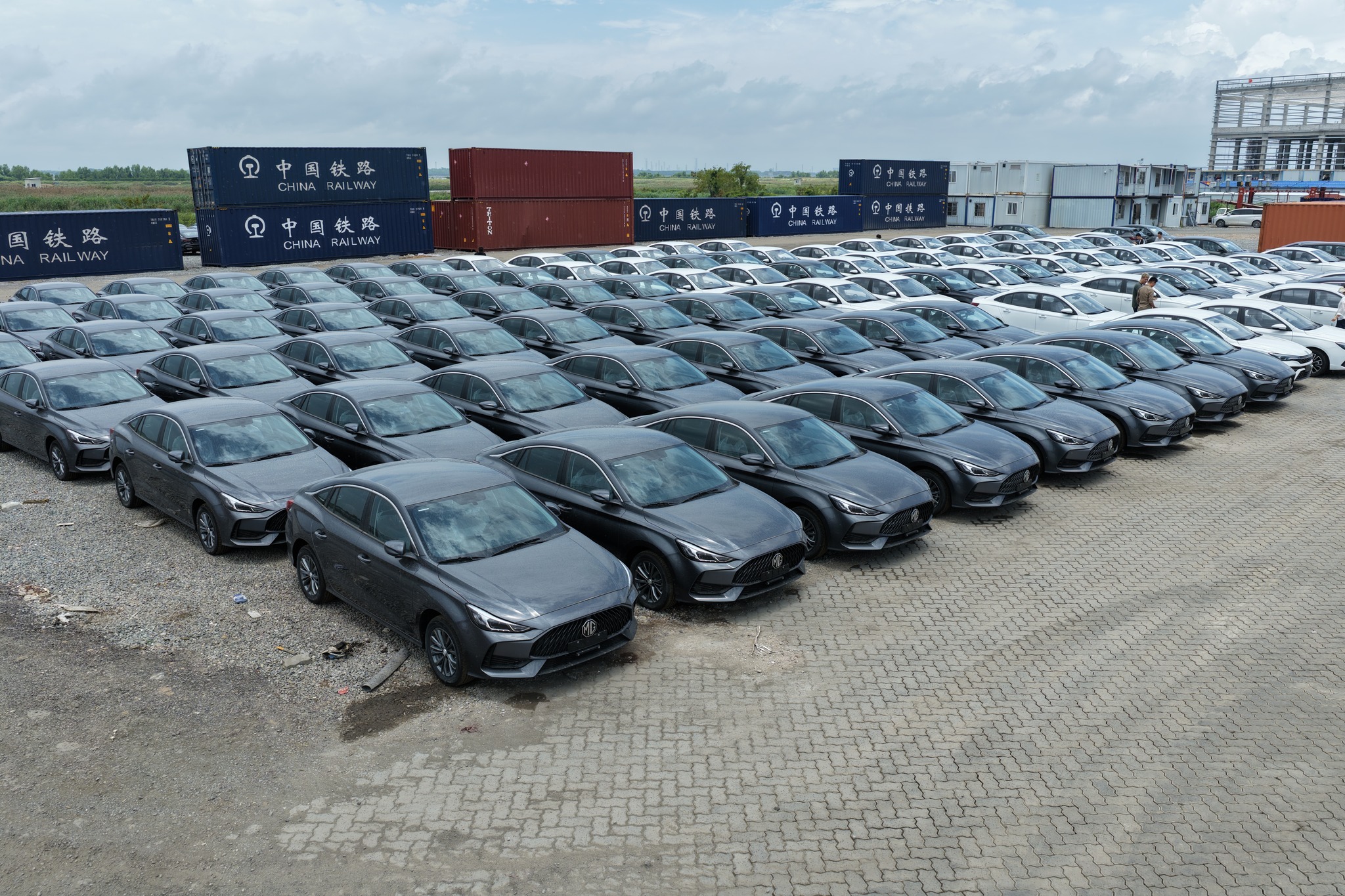Chunyang Auto Export Dealer Supply Facebook ad: ¿Busca suministro directo de autos desde China?