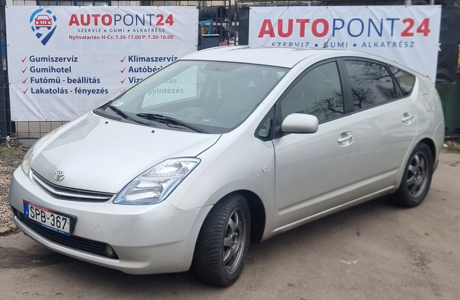 AutoPont24 - Szerviz, gumi, alkatrész Facebook ad: KIADÓ TOYOTA PRIUS HIBRID, A TAKARÉKOSSÁG KIRÁLYA!