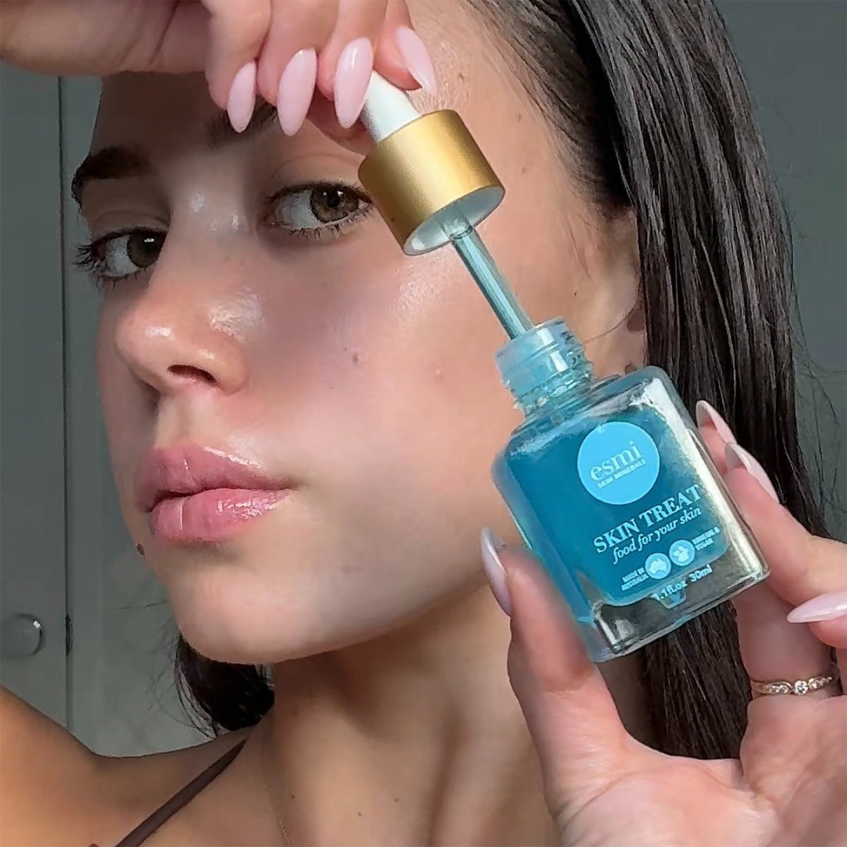 esmi Skin Minerals Facebook ad