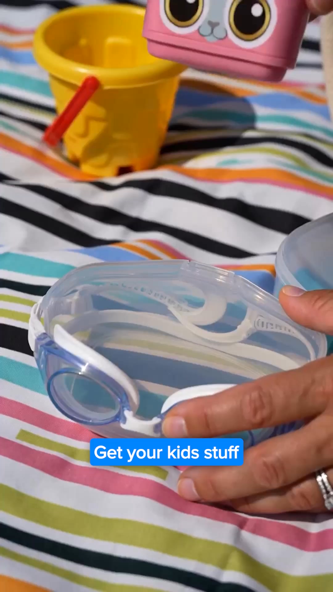 The Kiddo Space Facebook ad: Stop Losing Items at Daycare