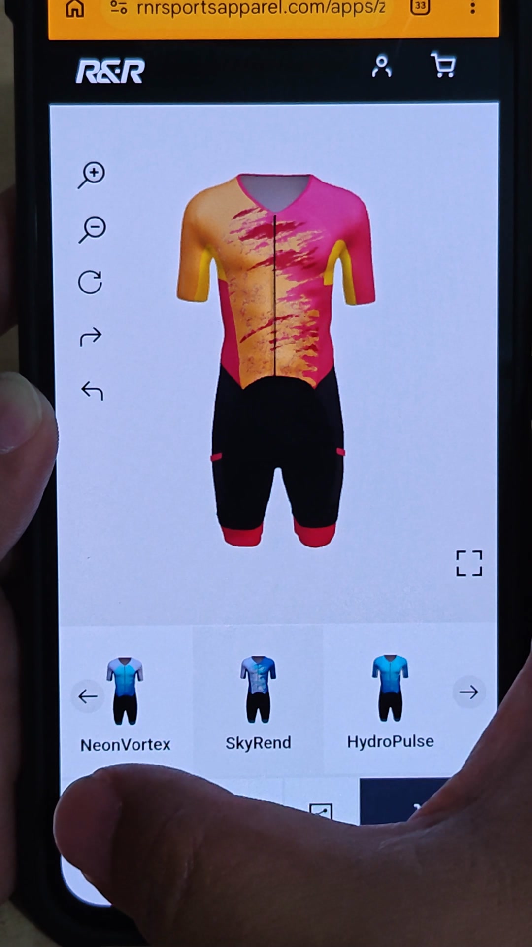 R&R Sports Apparel Facebook ad: Design Your Trisuit in 3D