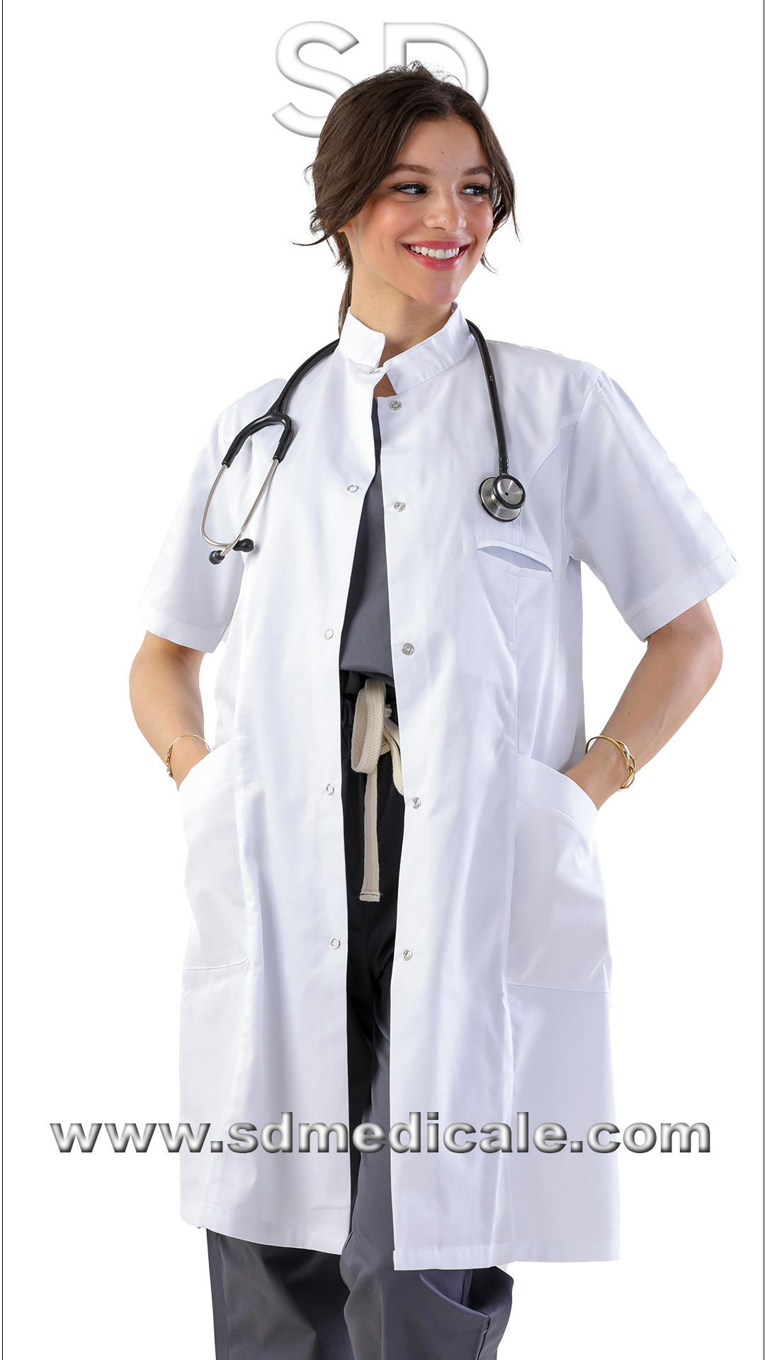 Sd medicale Facebook ad: Blouse Anti Taches: Le Confort Haut de Gamme…