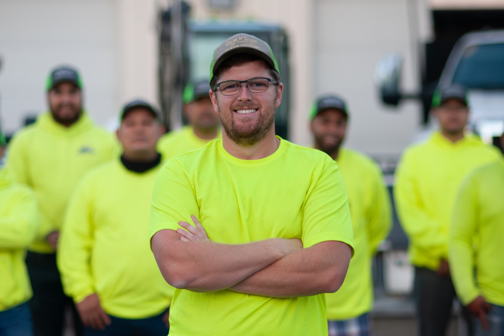 Clean N' Green Lawn Services LLC Facebook ad: HEY NORTHEAST OHIO!