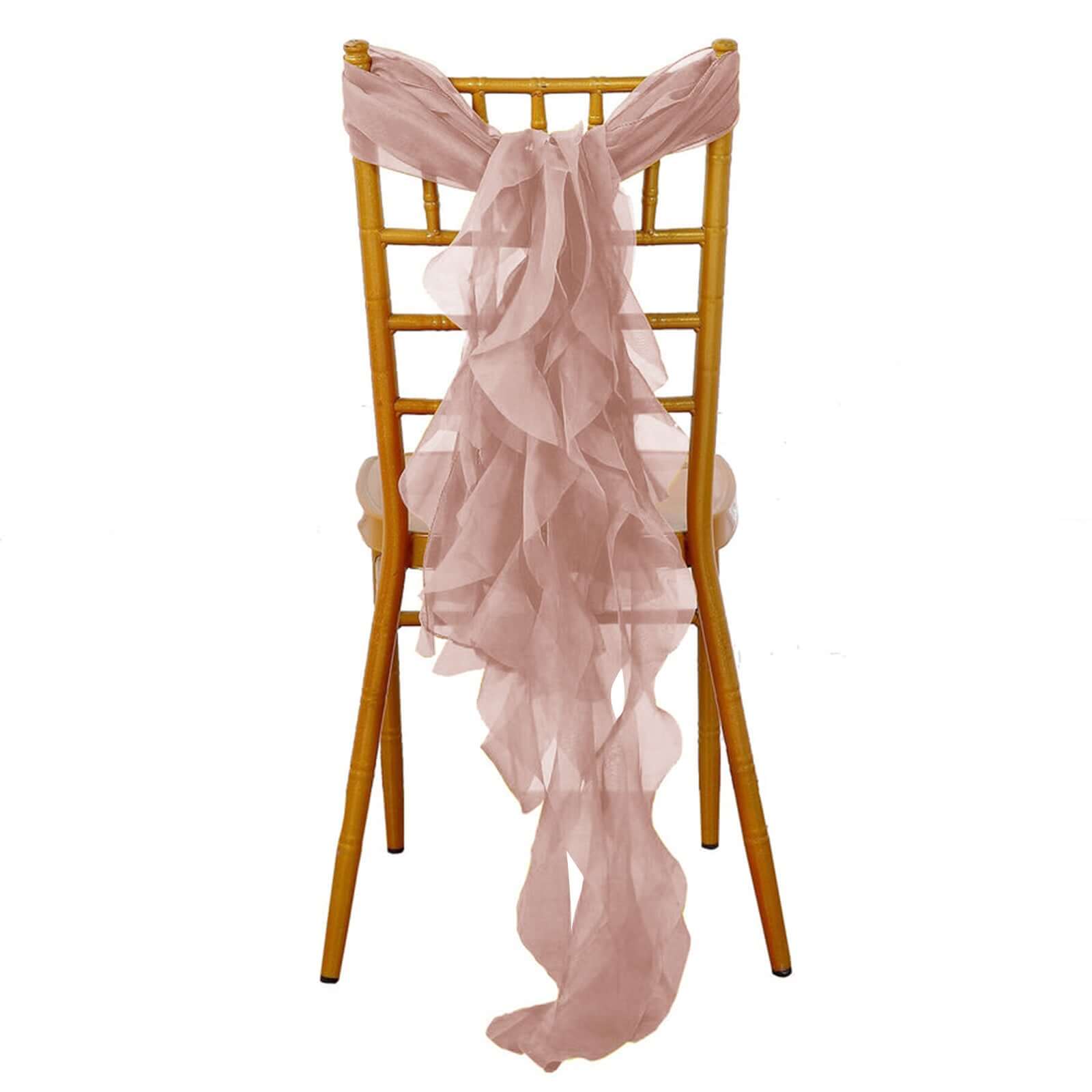 TableclothsFactory Facebook ad: Small weddings still deserve a finished table.