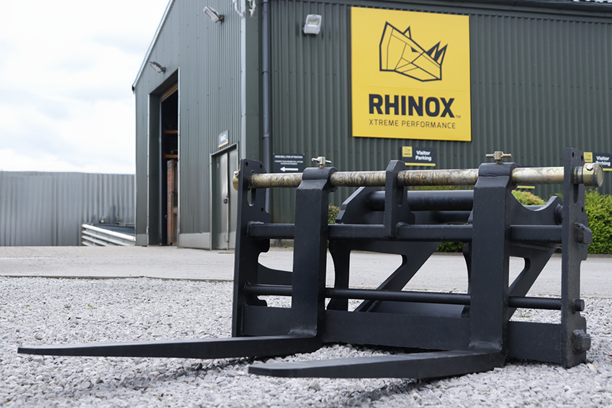 Rhinox Group Ltd Facebook ad: Excavator buckets & attachments