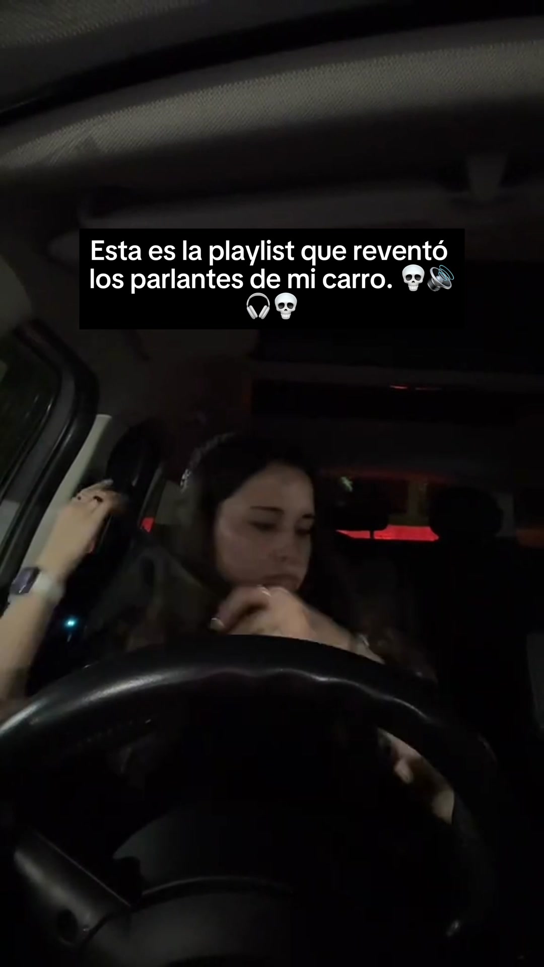 Discover This Playlist Facebook ad: Estas canciones reventaron mis bocinas.