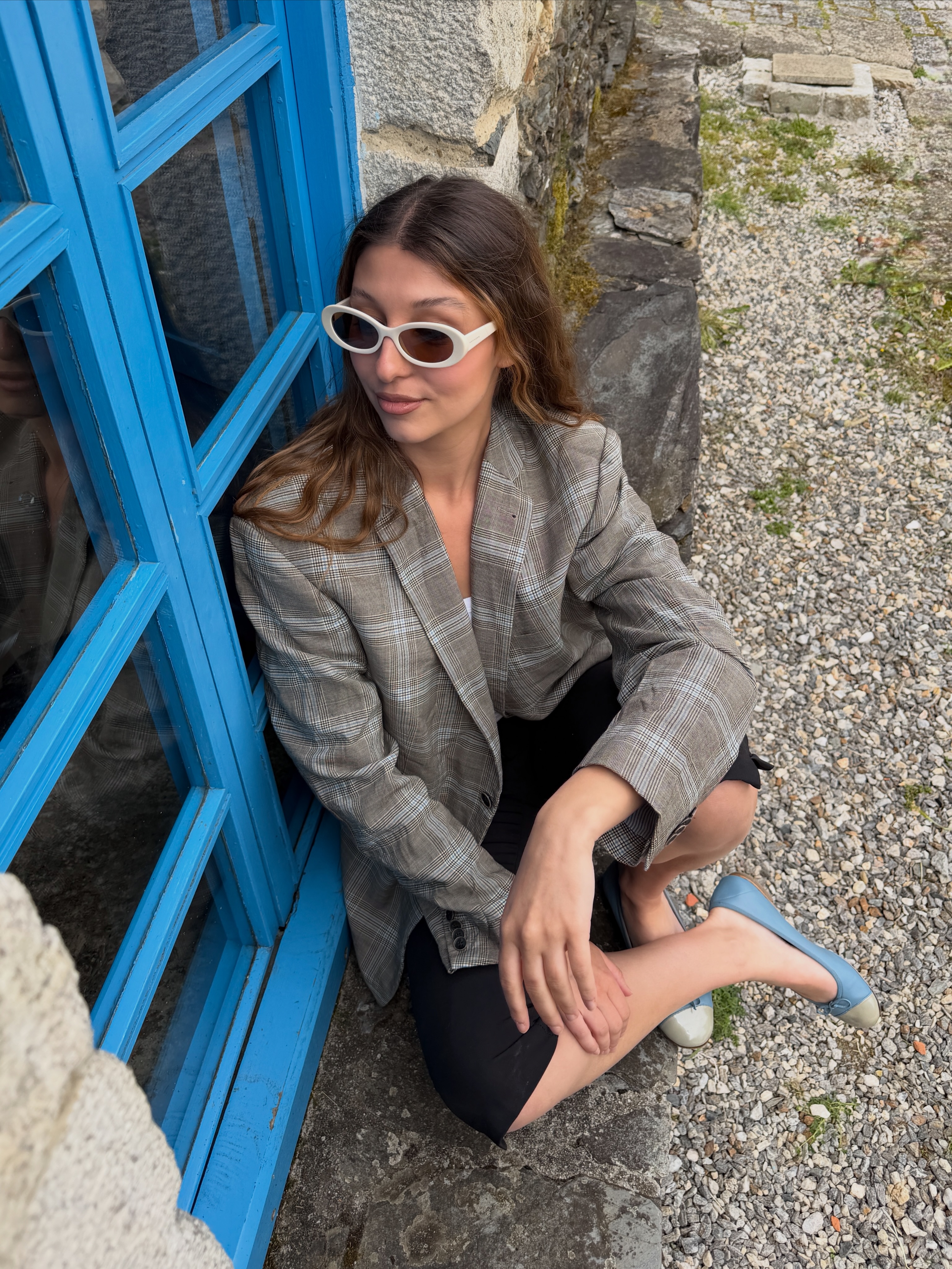 María Losada  Facebook ad