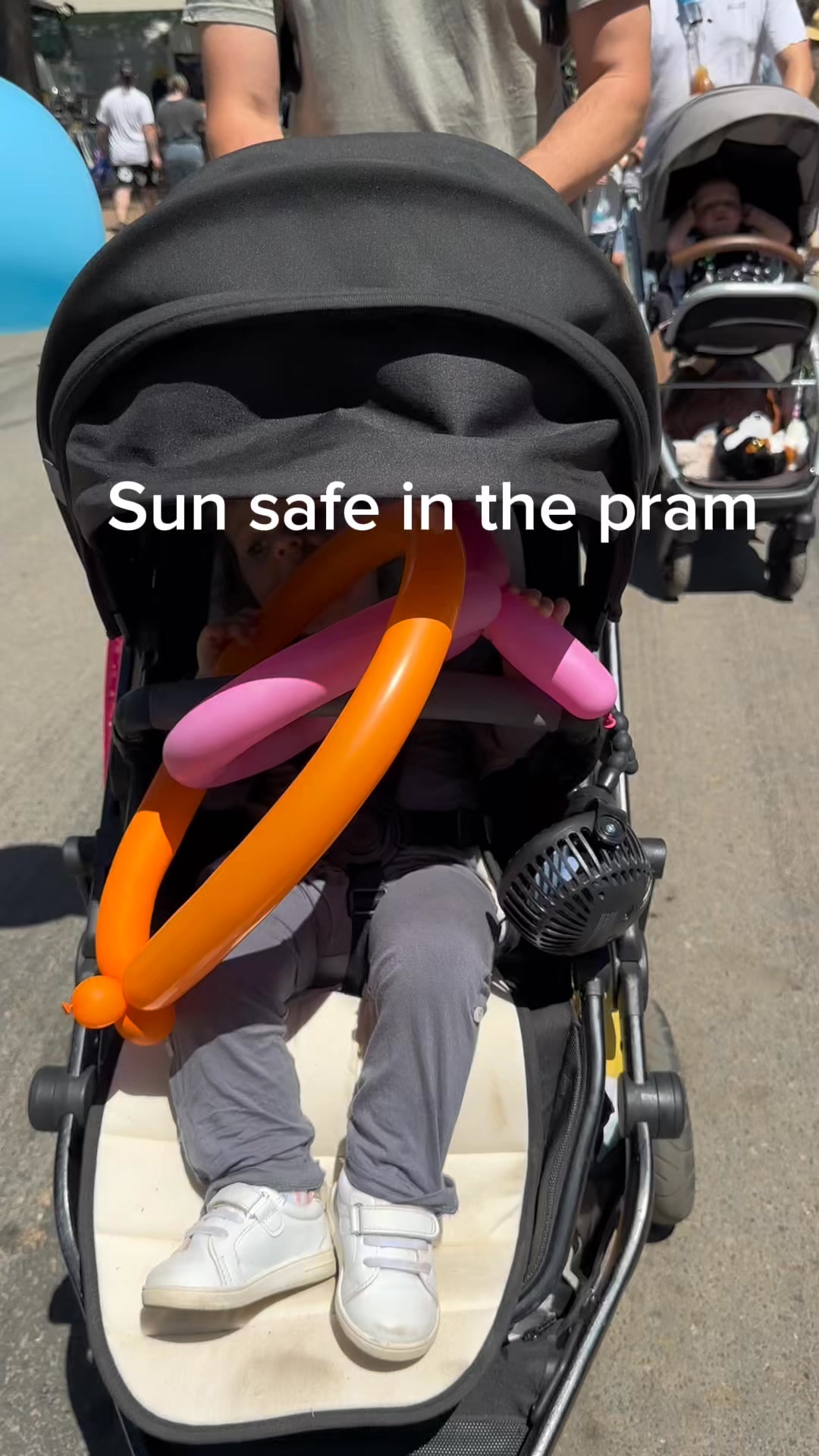 Bebe Trek Facebook ad: Baby sun safety made simple