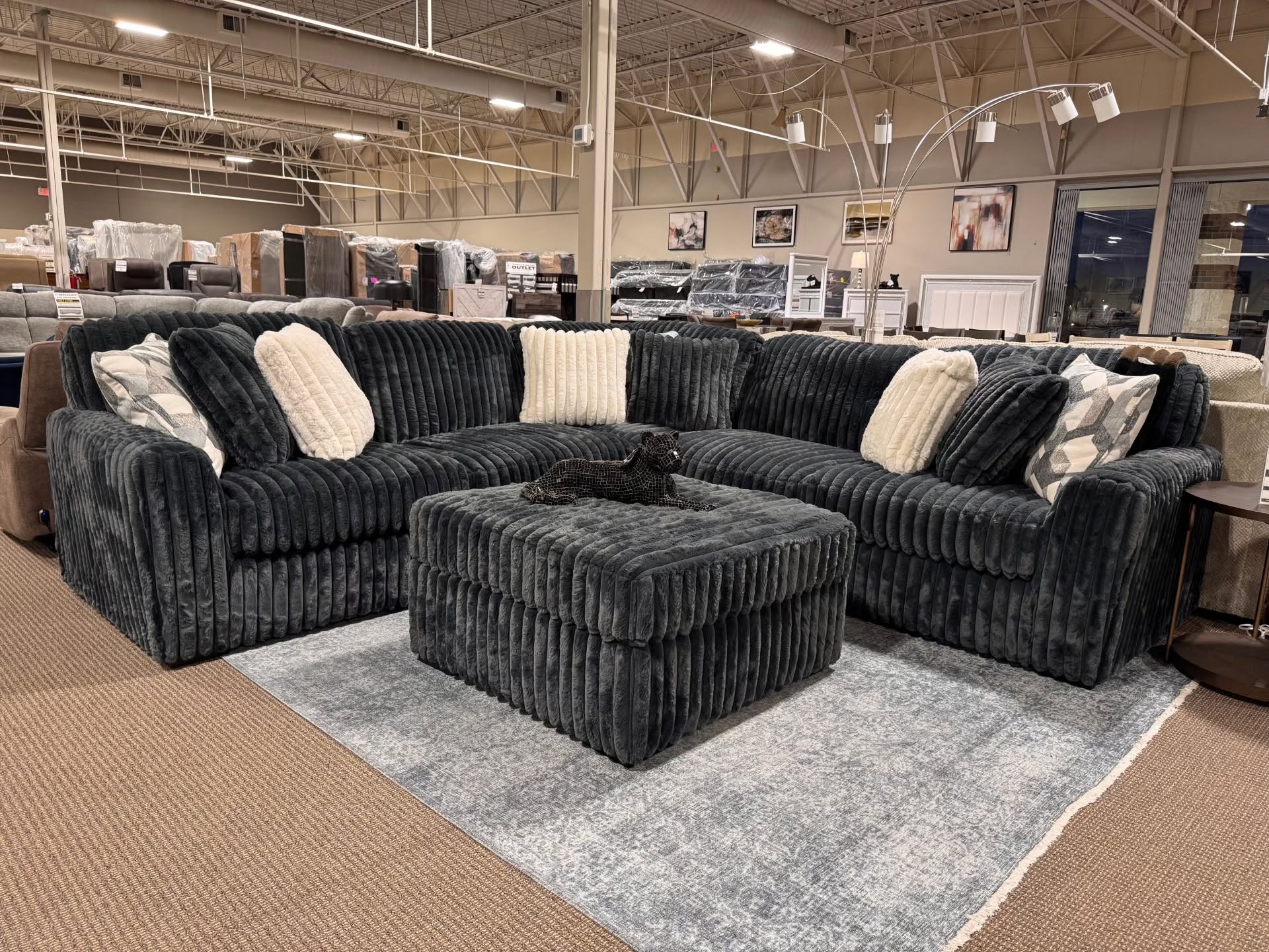 Famous Furniture Outlet - Maplewood MN Facebook ad: 4Th Of July Sale!