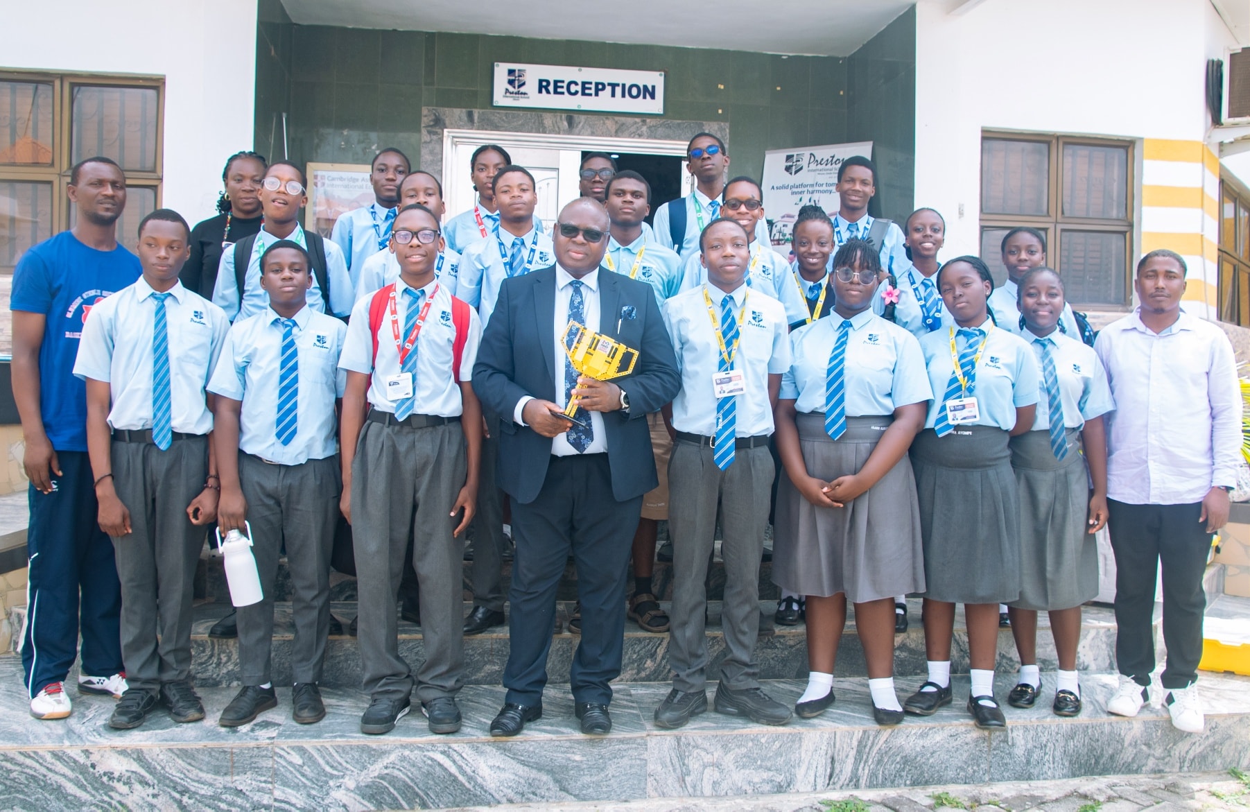 Preston International School Facebook ad: πππππππ ππππππππ ππππ πππππβ¦