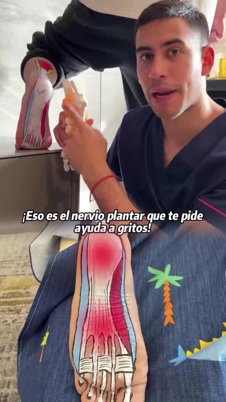 Magno Salvador Facebook ad: ¿Dolor de rodillas o espalda? El poder del veneno de abeja…
