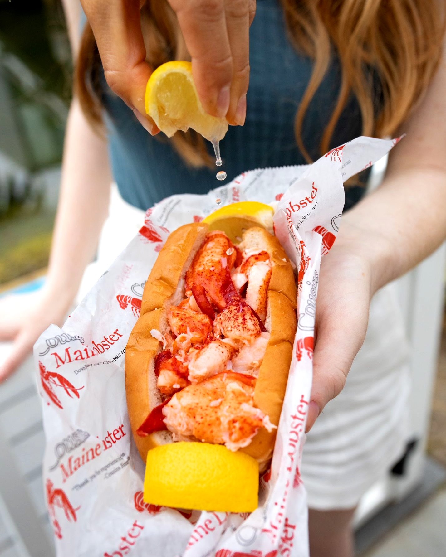 Cousins Maine Lobster - Chicago, IL Facebook ad: BARTLETT LOBSTER STOP IS HERE!