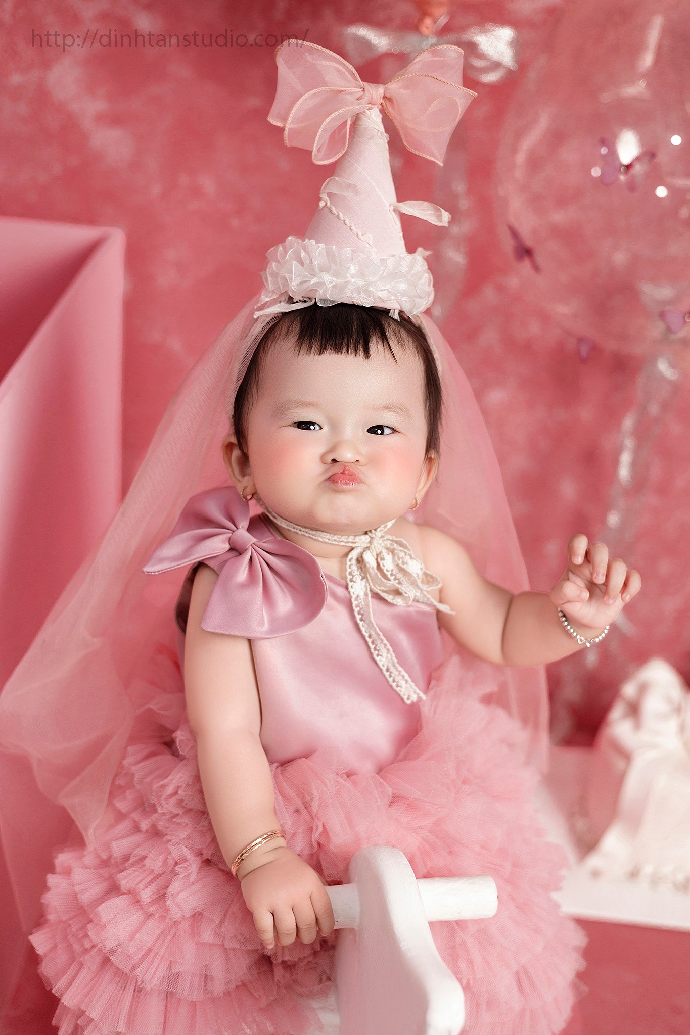 Đình Tân Studio - Tiệm Ảnh Bé Yêu Facebook ad: CONCEPT SINH NHẬT MY BABY HOT NHẤT