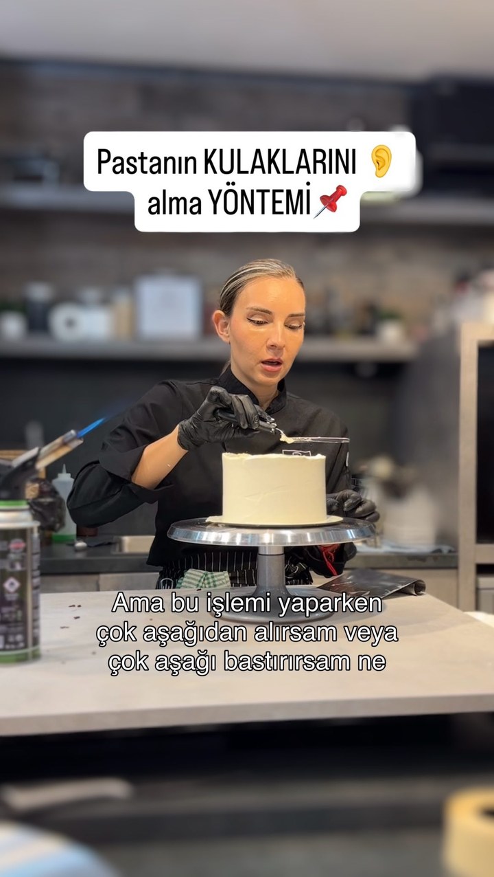 İrem Arslantürk Facebook ad: Pasta yaparken en çok karşılaşılan sorunlardan biri…