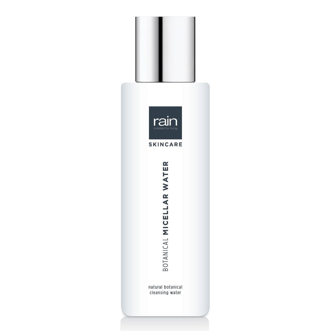 Rain Natural Skincare ITA Facebook ad: Una pelle dall’aspetto sano inizia con una routine…