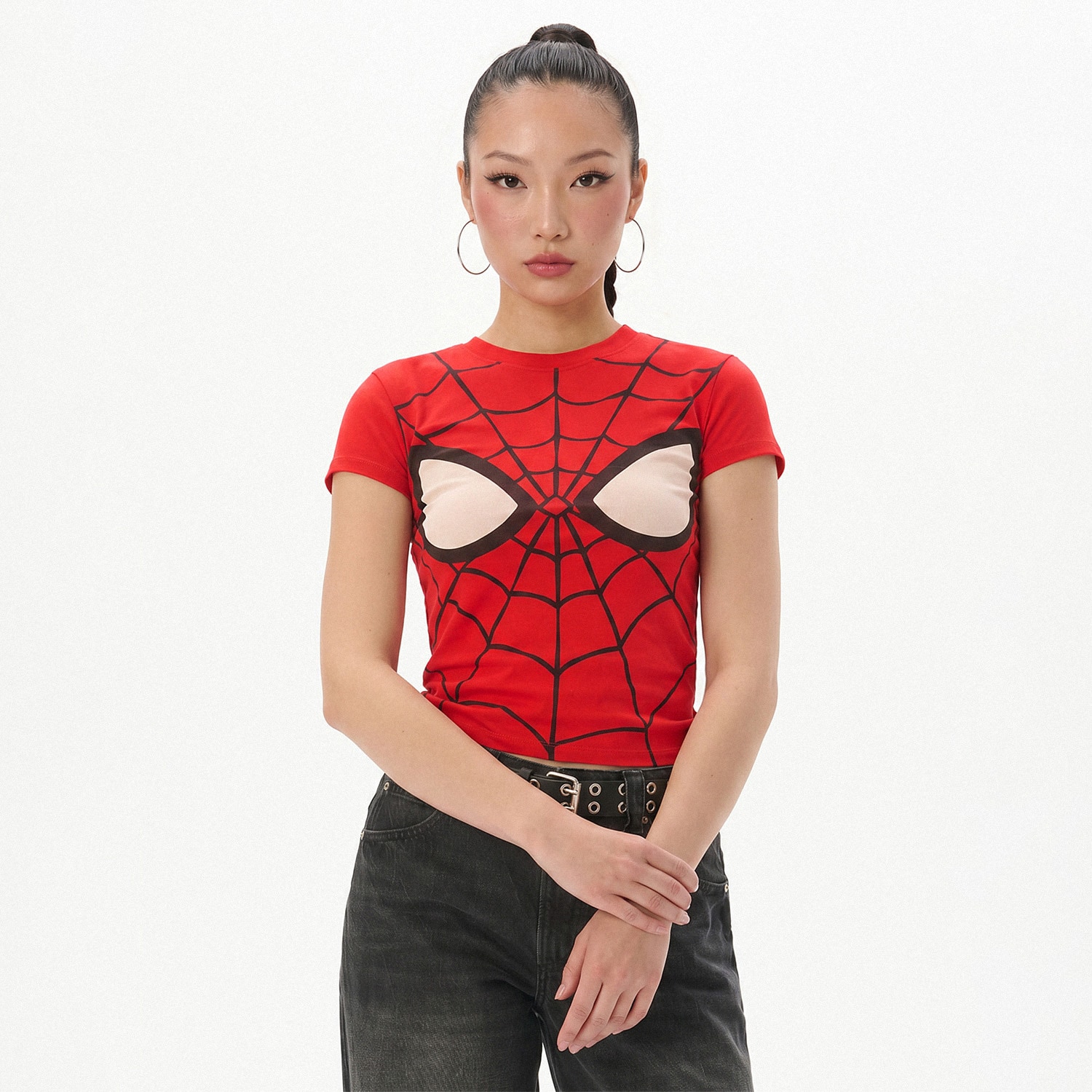 Cropp Facebook ad: Czerwona koszulka Spider-Man