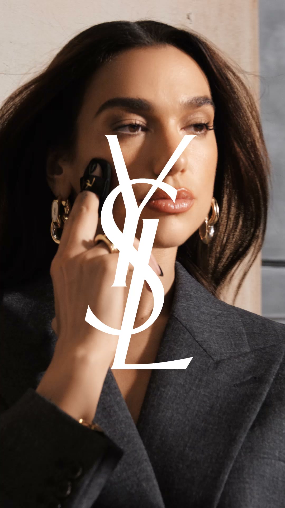YSL Beauty Facebook ad: YSL Skin Affair