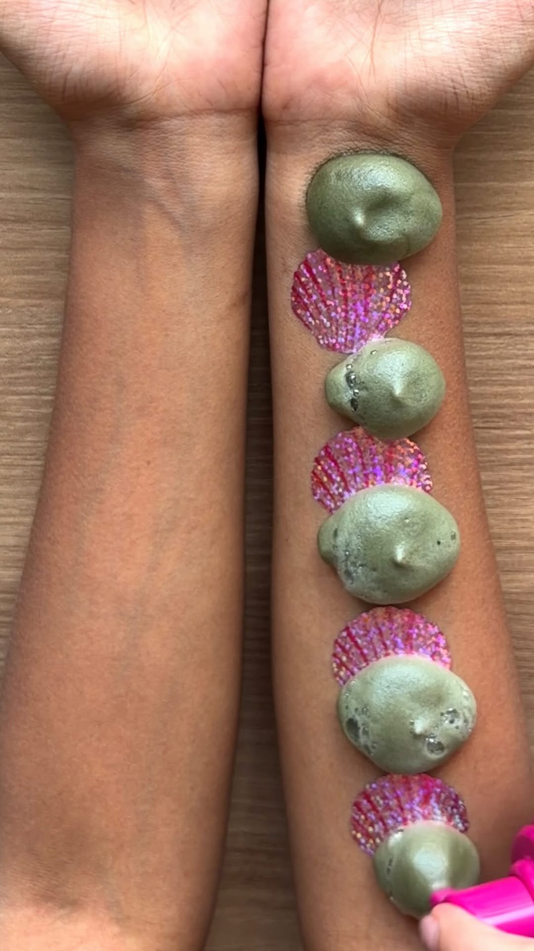 Coco & Eve Facebook ad: Get a natural looking dark tan with our…