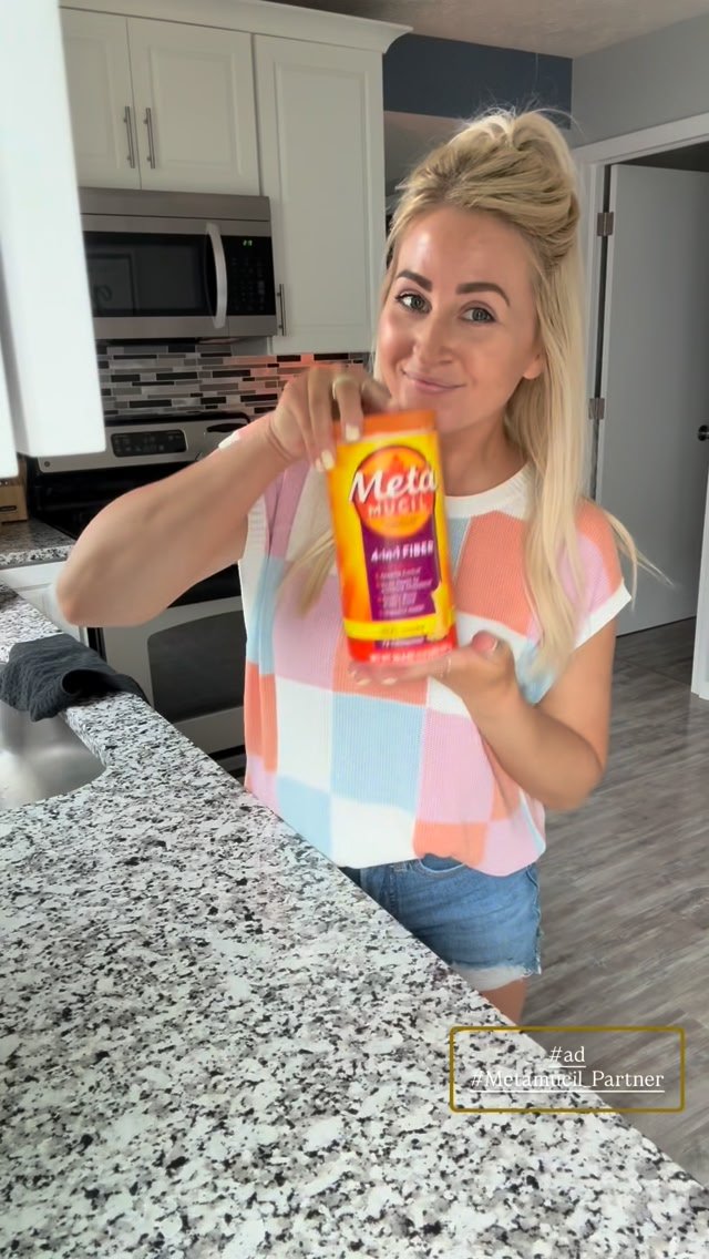 Courtney Paton Facebook ad: @metamucil