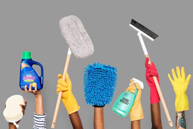 Clean with me Nico Facebook ad: •Specialist in end of Tenancy cleaning tips