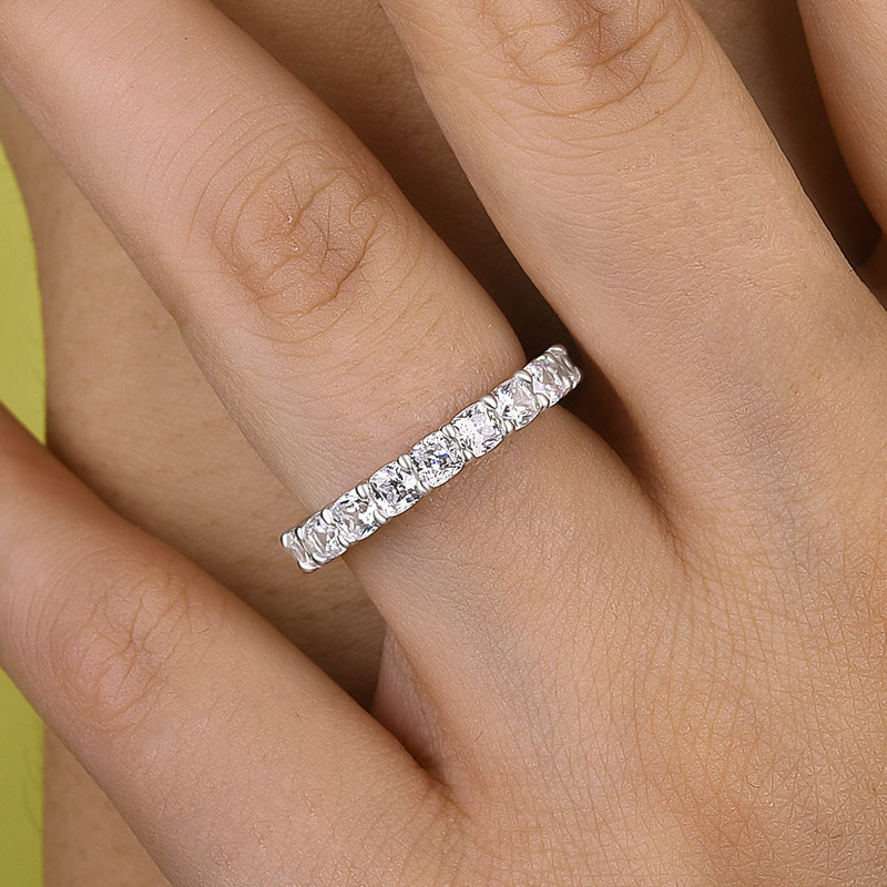 Maxine Jewelry Facebook ad