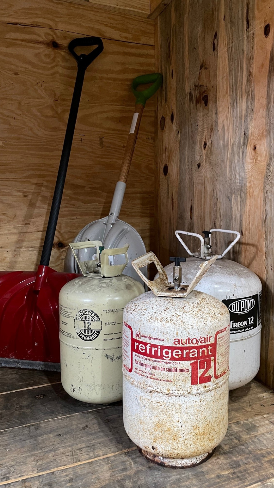 Refrigerant Finders Facebook ad from Mar 9, 2026
