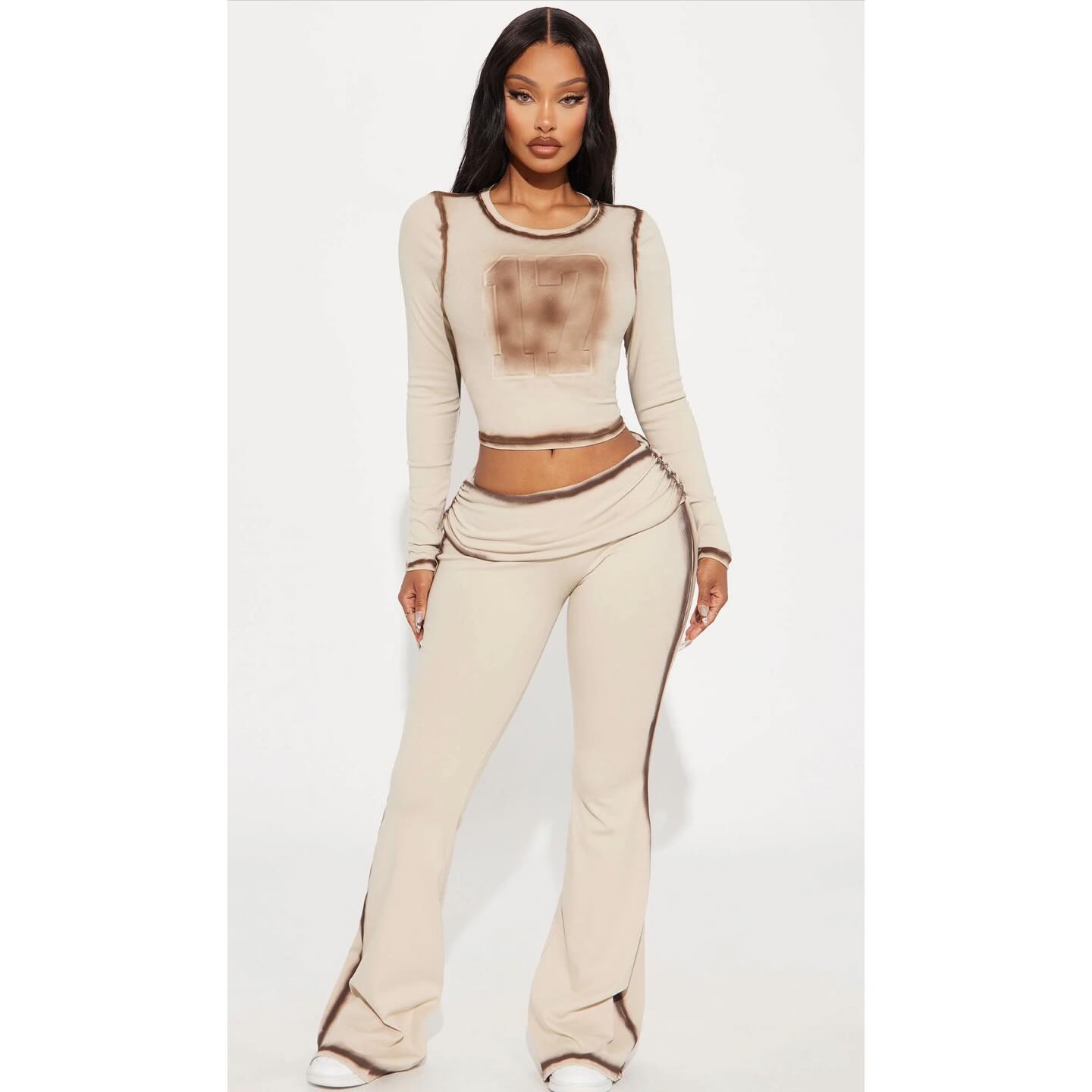 Your choice shop Facebook ad: •Fashionnova Set xs-s-m