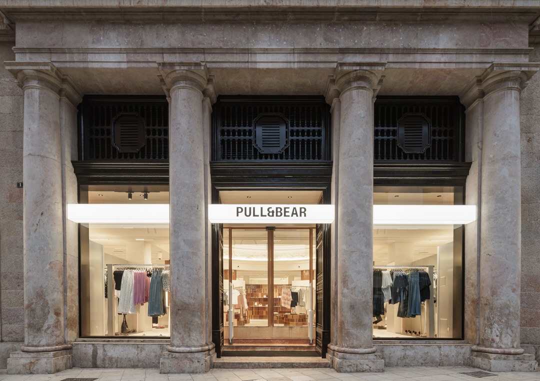 Pull&Bear Facebook ad