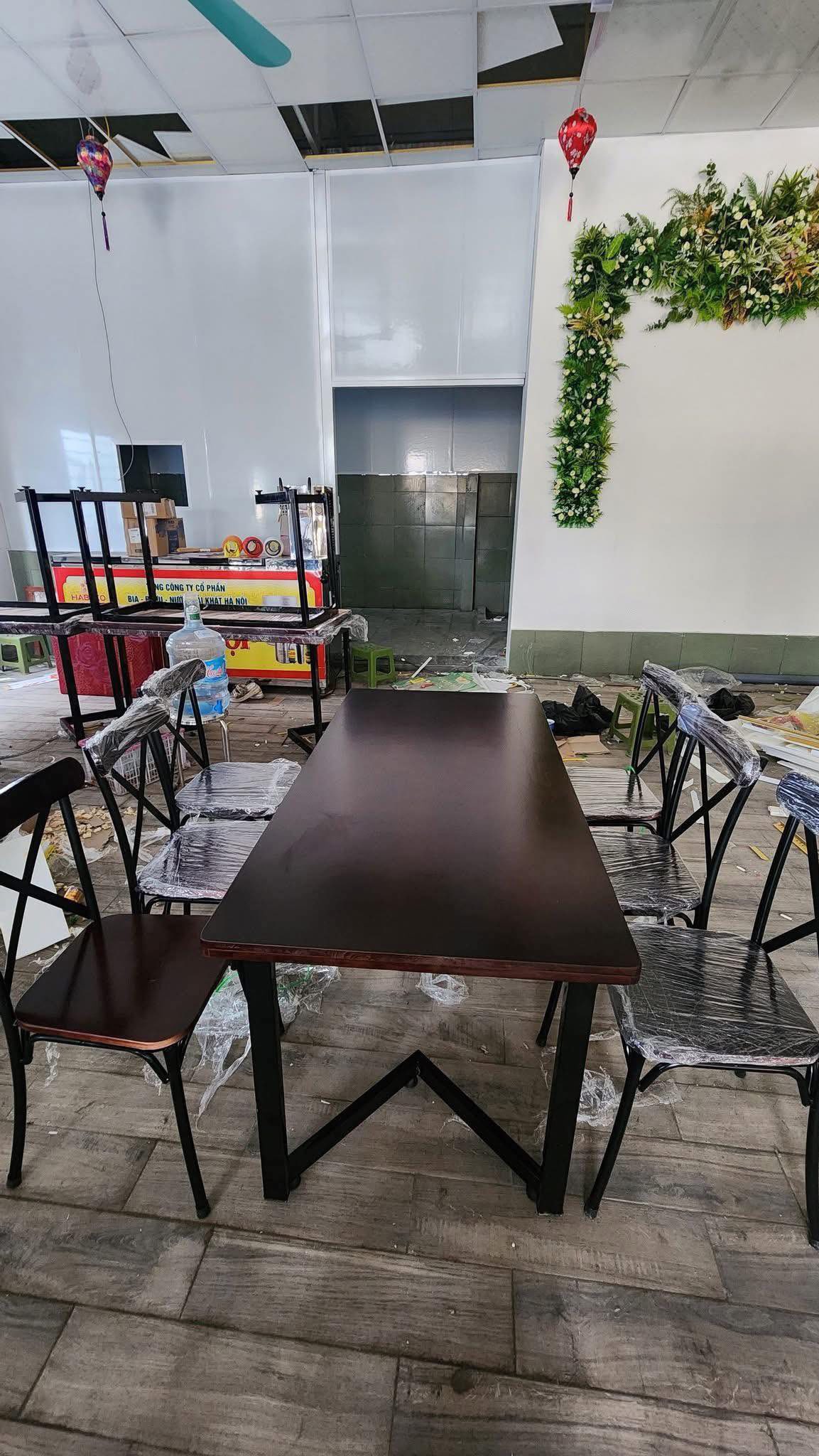 Tổng kho bàn ghế nhà hàng,cafe , miền Bắc 0335702335 Facebook ad