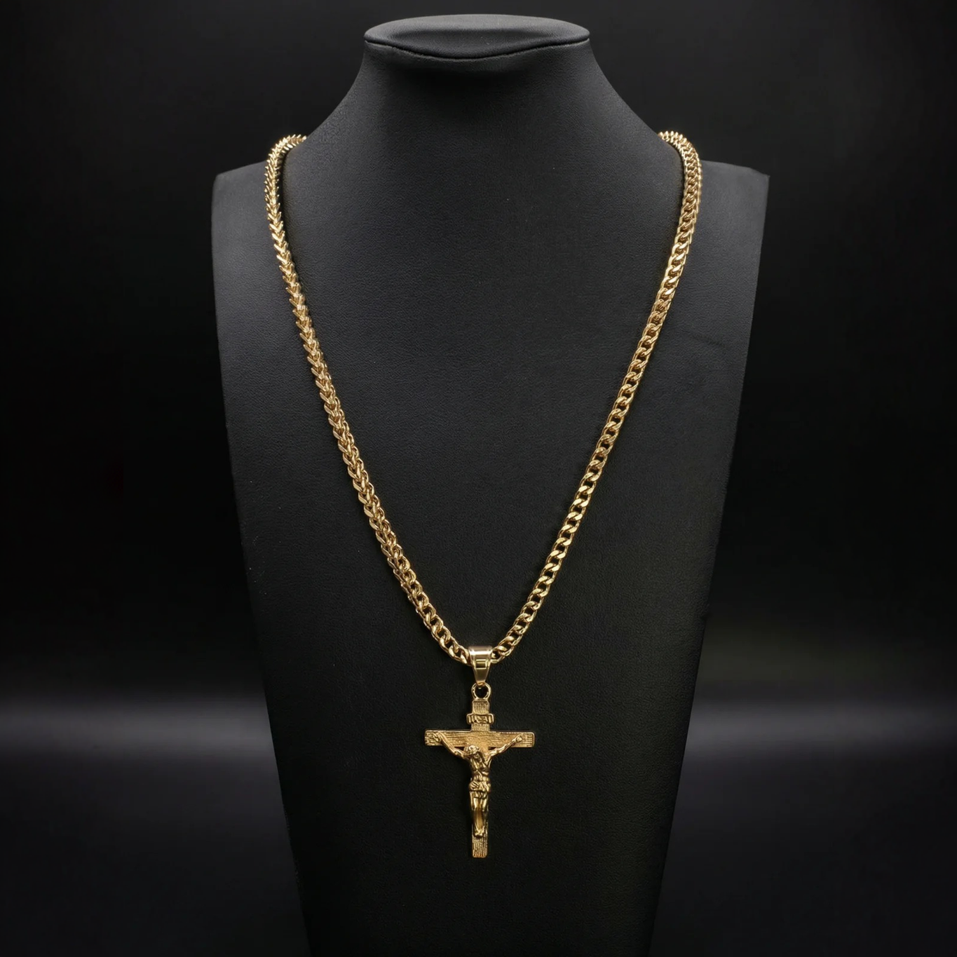 Au Jewellers Facebook ad