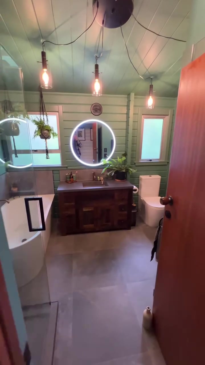 Butterfield Bathrooms Facebook ad: Start your Bathroom Renovation