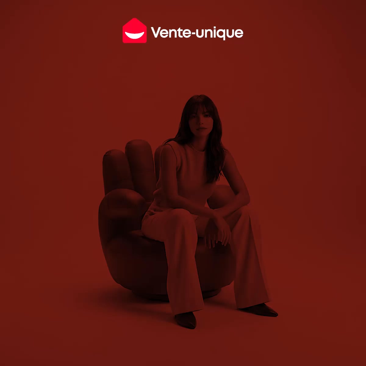 Vente-unique.com Facebook ad: Notre Collection Rouge Passion