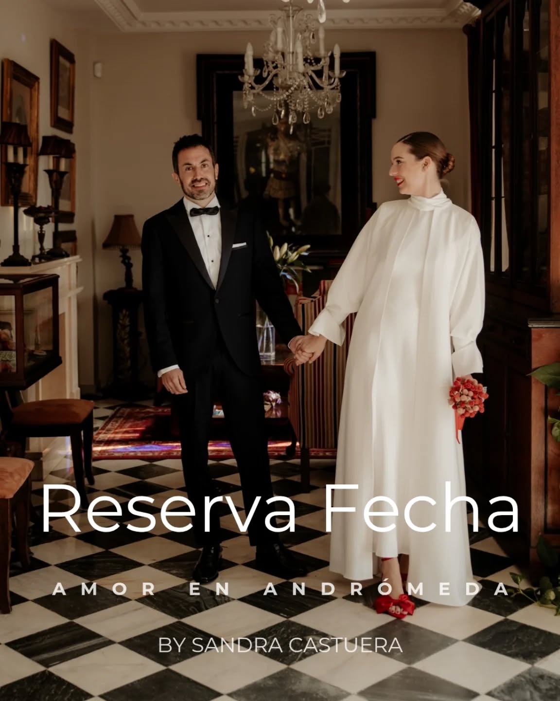 Amor en Andrómeda Facebook ad: FOTOGRAFÍA Y VÍDEO DE BODAS, sin clichés.