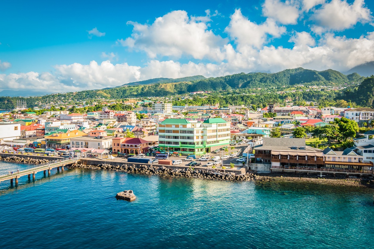 Cruise & Travel Experts Facebook ad